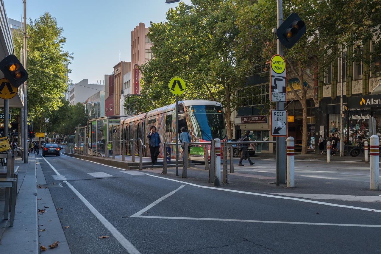 Apc On Bourke Aparthotel Melbourne Buitenkant foto